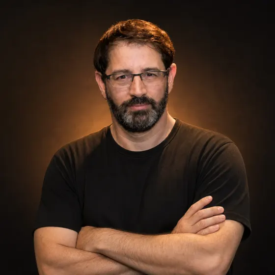 רן לוי - אורח בפודקאסט מפתחים מחוץ לקופסה